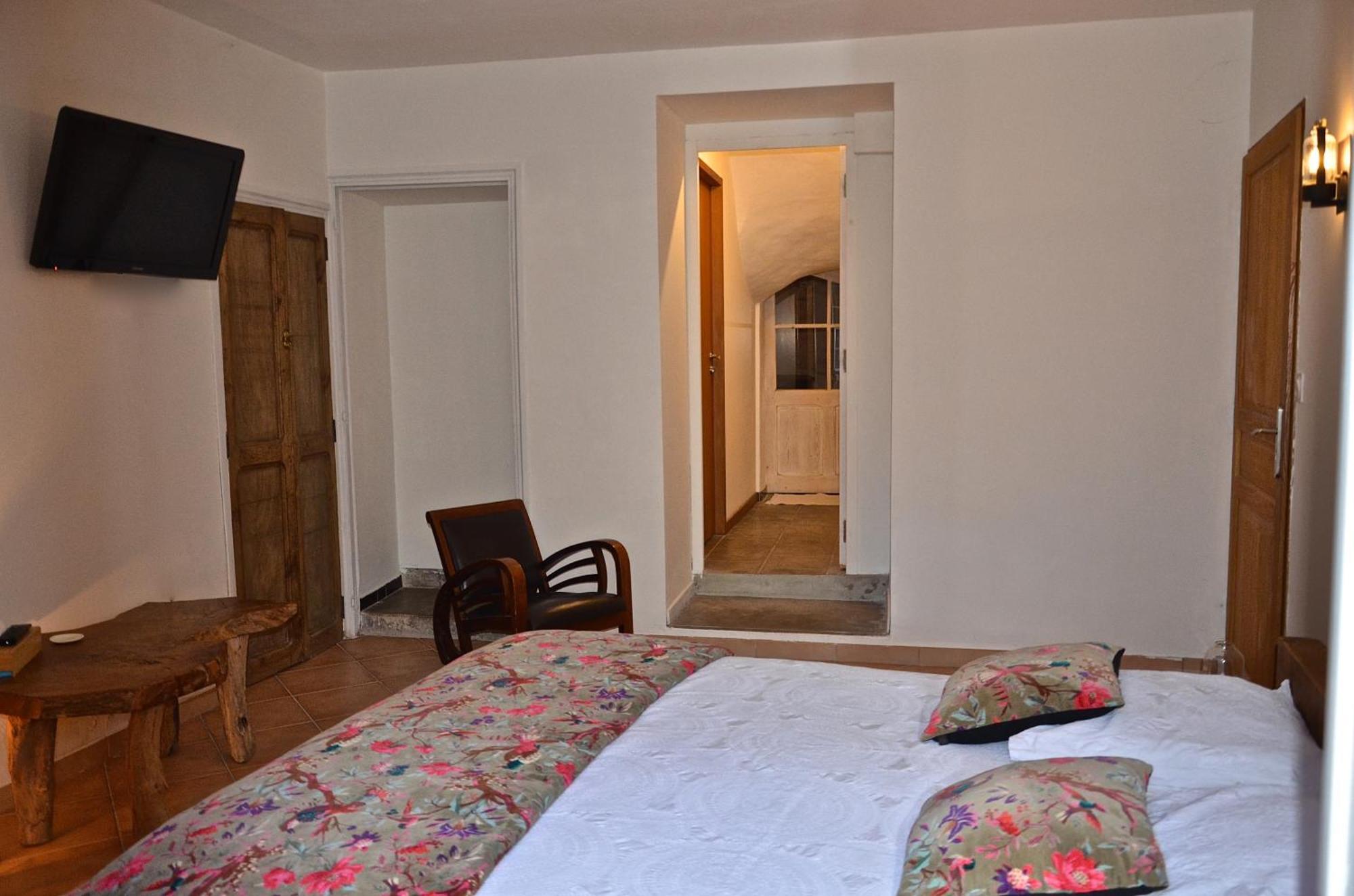 Bed and Breakfast Locus Amoenus Lirac Zewnętrze zdjęcie