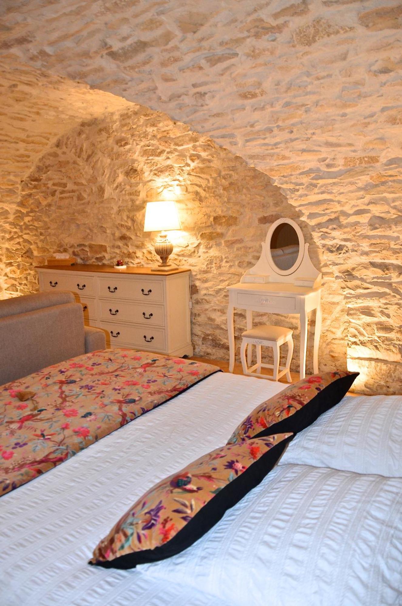 Bed and Breakfast Locus Amoenus Lirac Zewnętrze zdjęcie